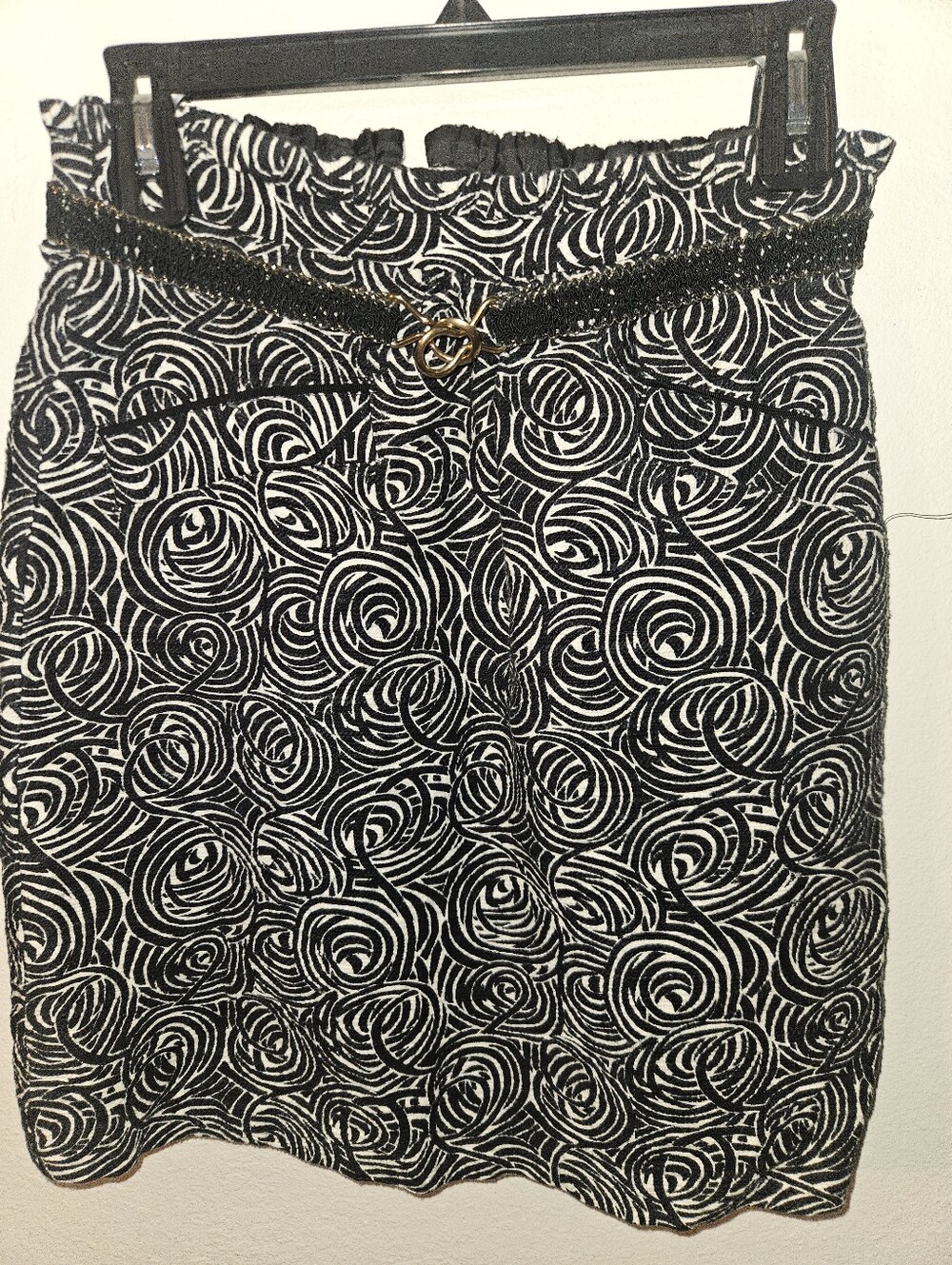 Elevenses Womans Black And White Skirt Size 4